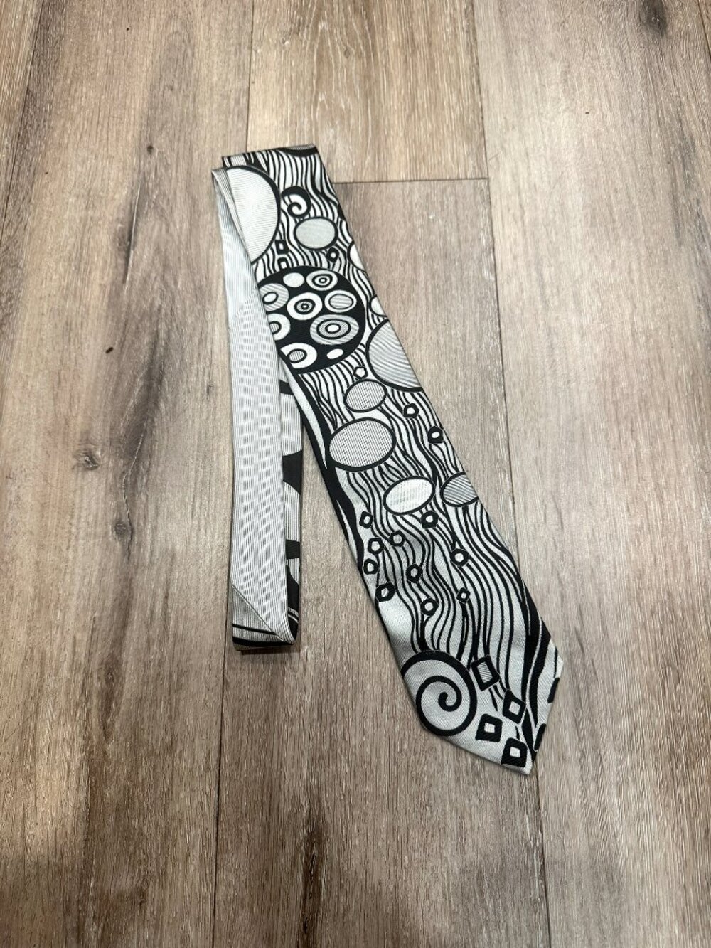 Versace "The Klimt Collection" black and white tie